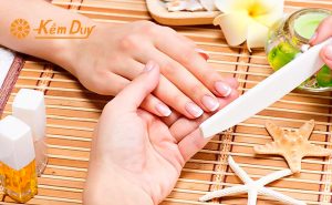 hoi cat mong tay kieu nao dep phu hop ban tay