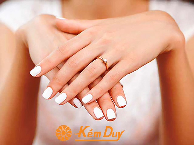 huong dan cham soc bao ve mong tay dung cach tai nha